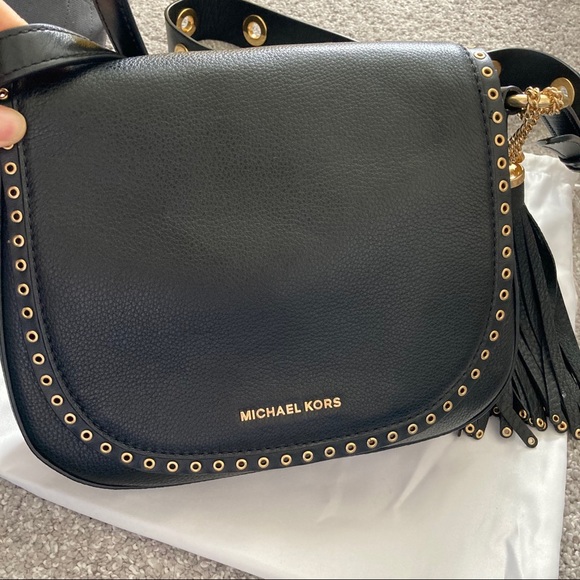 Michael Kors MK Brooklyn saddle bag medium size crossbody bag NWT - Picture 3 of 15